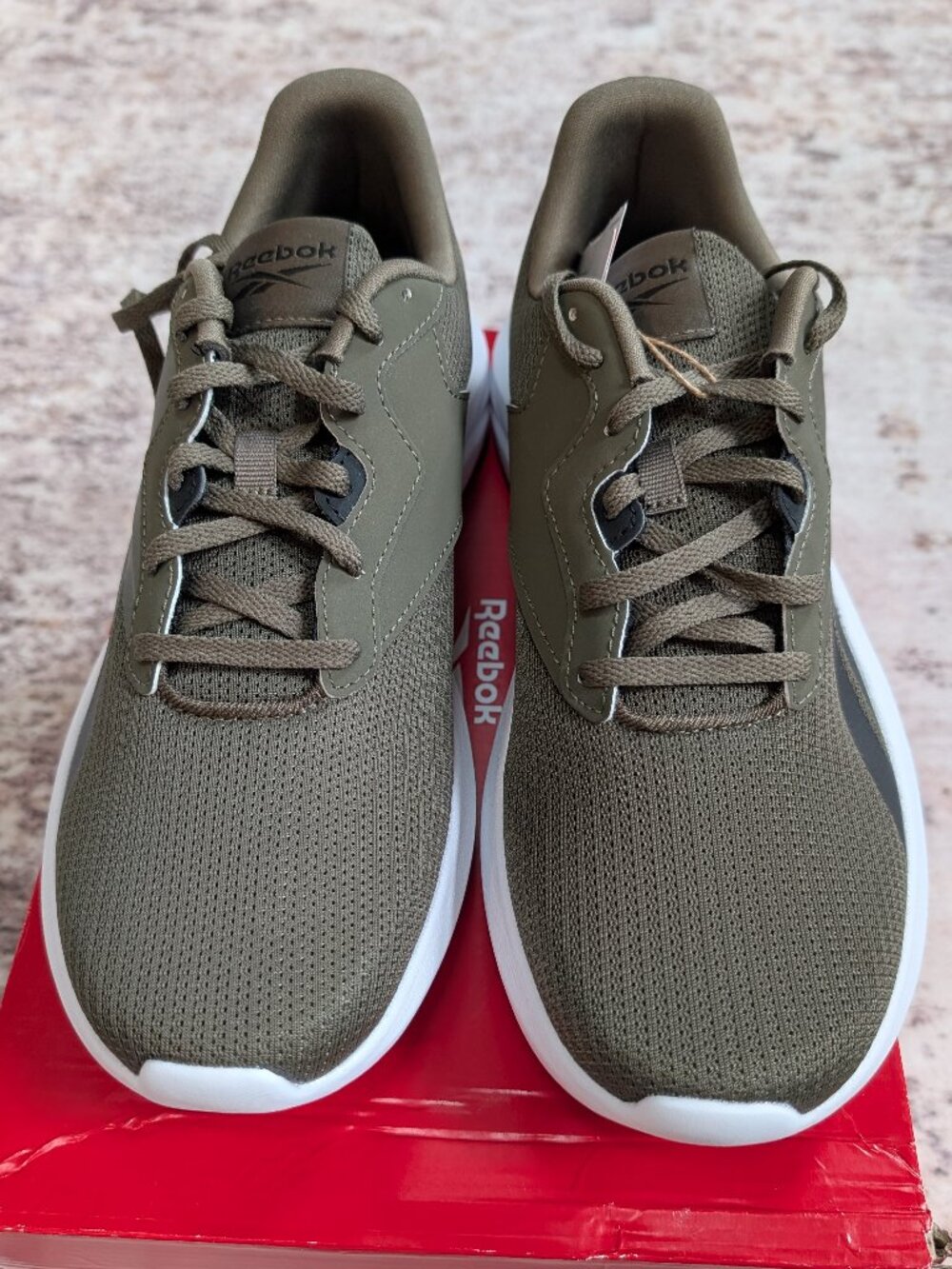 New Reebok Energen Lux Men's Size 8.5 Army Green Black Running Shoes